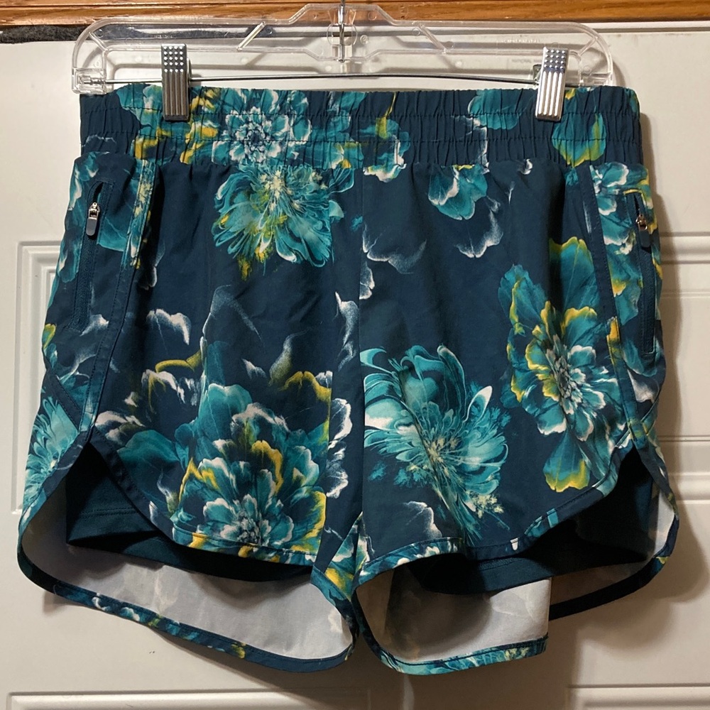 Floral Women's Shorts S